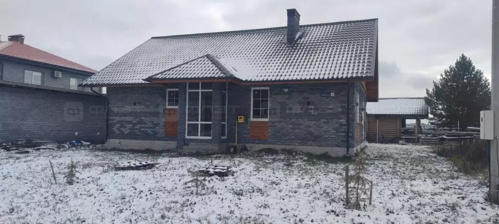 Дом в Татарстан, Лаишевский район, Егорьевское с/пос, д. Зимняя Горка ... - Фото 0