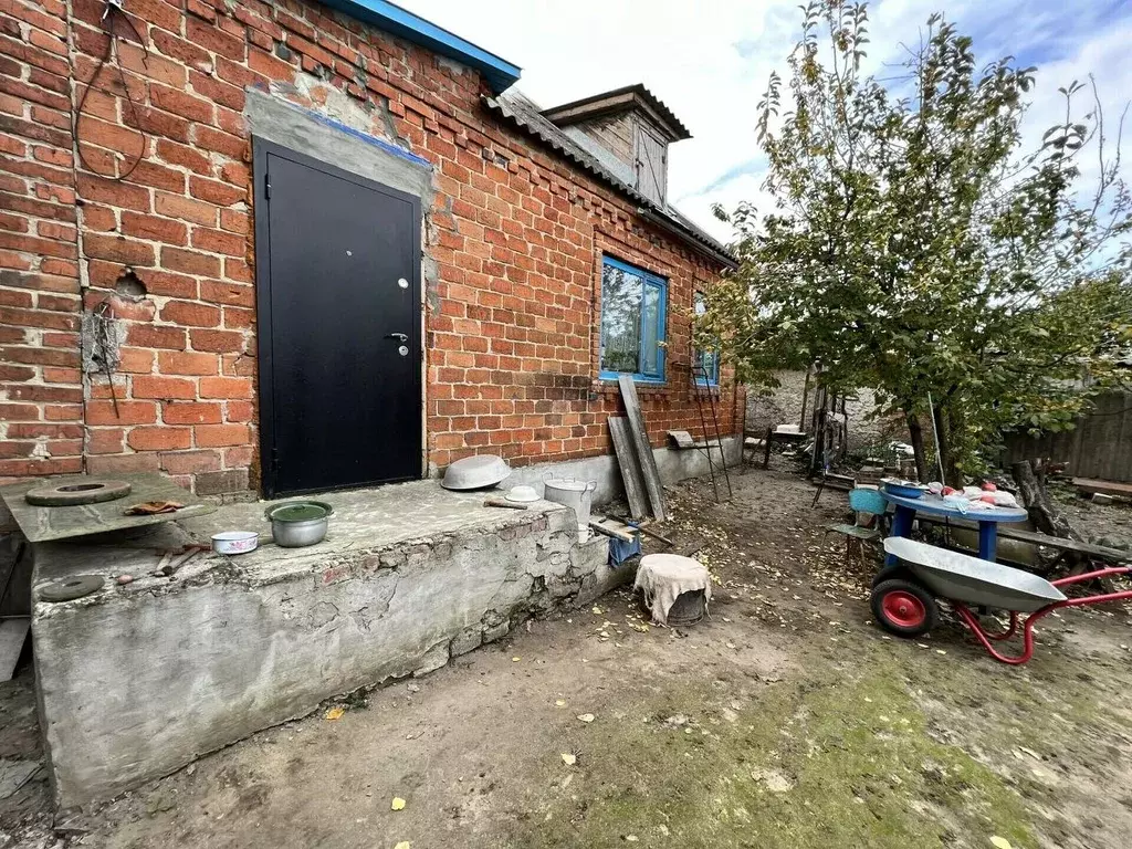 Дом в Краснодарский край, Темрюк ул. Гагарина, 272 (50 м) - Фото 1