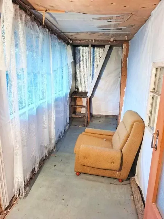 Дом в Ленинградская область, Киришский район, Кусинское с/пос, ... - Фото 1