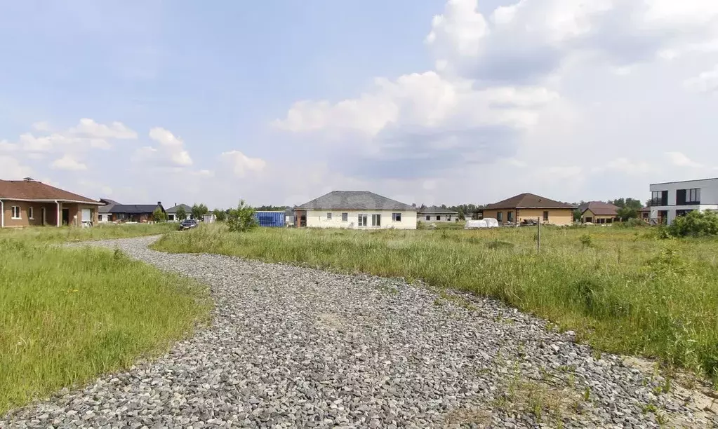 Участок в Тюменская область, Тюменский район, с. Перевалово, Зубарево ... - Фото 1