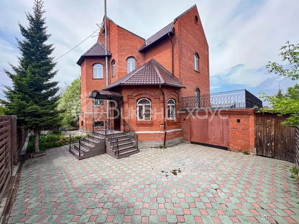 Дом в Новосибирская область, Новосибирск ул. Рылеева (300 м) - Фото 1