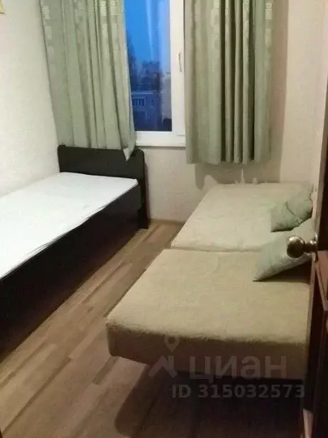 4-к кв. Тульская область, Тула Новомосковская ул., 9 (81.0 м) - Фото 0