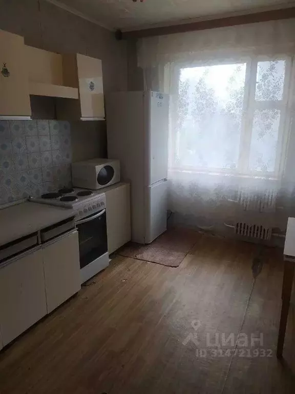 4-к кв. Белгородская область, Старый Оскол Буденного мкр, 8 (80.0 м) - Фото 0