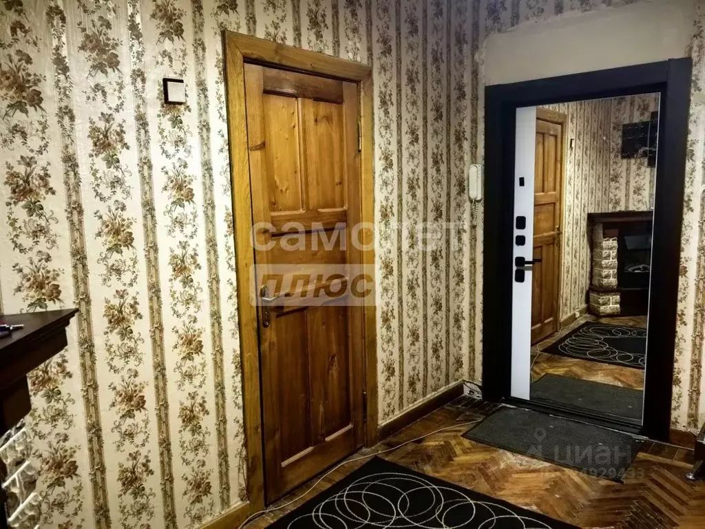 3-к кв. Волгоградская область, Волгоград ул. КИМ, 16 (100.0 м) - Фото 2