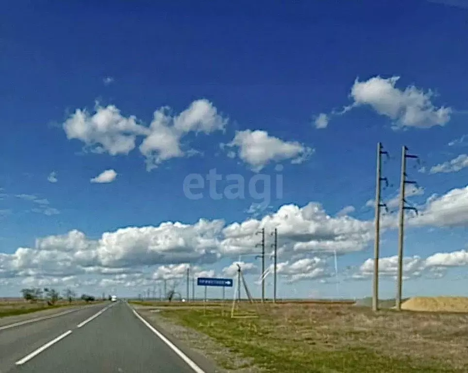 Участок в Крым, Сакский район, Штормовское с/пос, с. Приветное  (6.0 ... - Фото 1