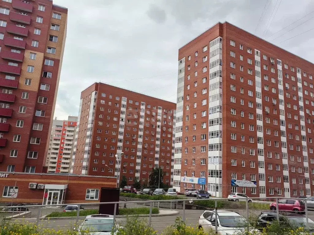 Студия Красноярский край, Красноярск просп. 60 лет Образования СССР, ... - Фото 1