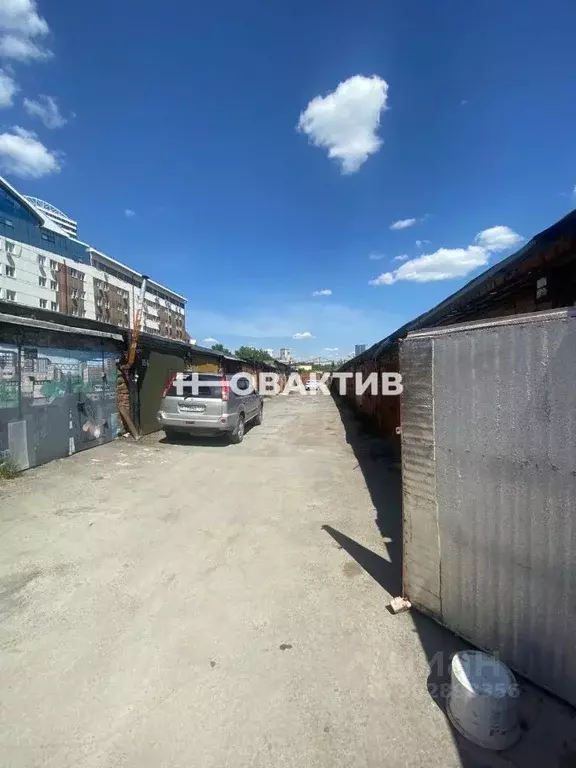 Гараж в Новосибирская область, Новосибирск Военная ул., 4А (40 м) - Фото 0