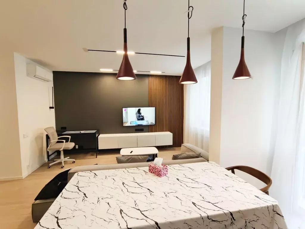 3-к кв. Московская область, Люберцы городской округ, Мирный пгт ул. ... - Фото 2