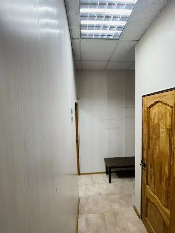 Помещение свободного назначения в Краснодарский край, Новокубанск ... - Фото 0