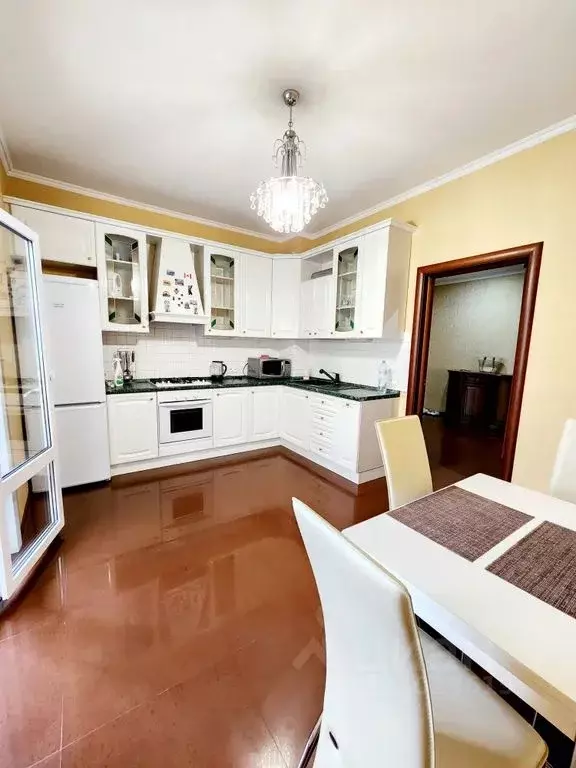 2-к кв. Краснодарский край, Сочи Виноградная ул., 195/6 (97.0 м) - Фото 1