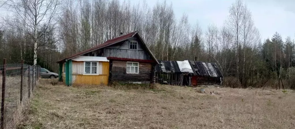 Дом в Ленинградская область, Киришский район, Будогощское городское ... - Фото 1