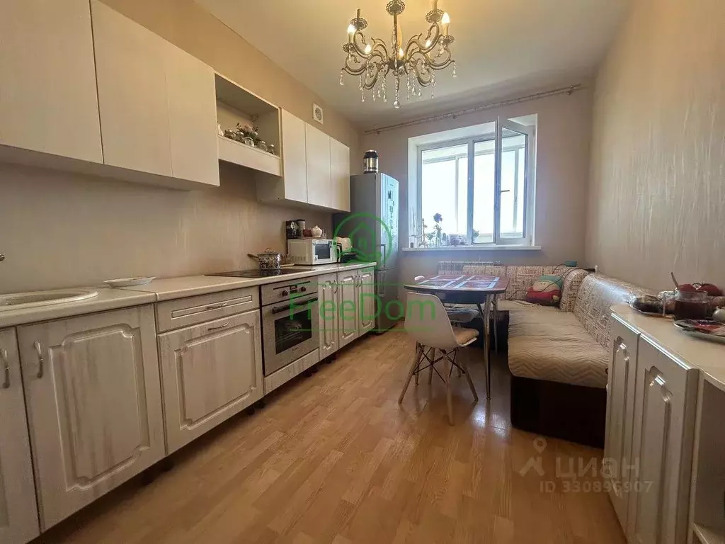2-к кв. Белгородская область, Белгород ул. Губкина, 15 (56.6 м) - Фото 1