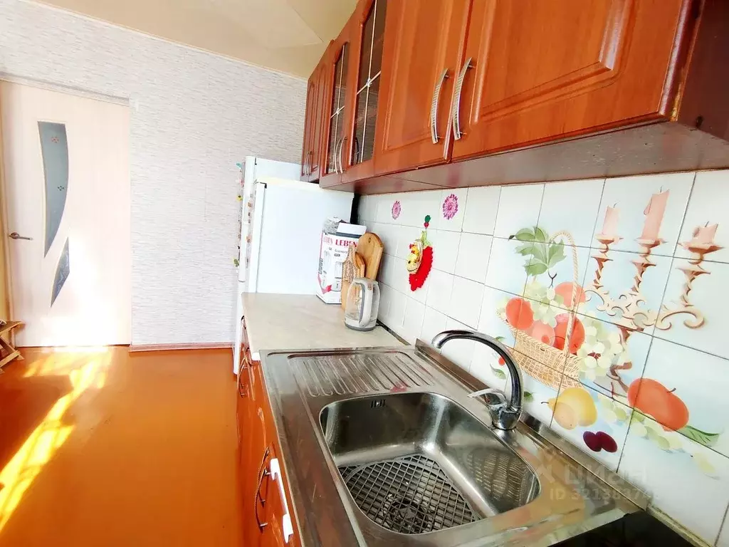 Дом в Оренбургская область, Переволоцкий район, с. Кариновка ... - Фото 2