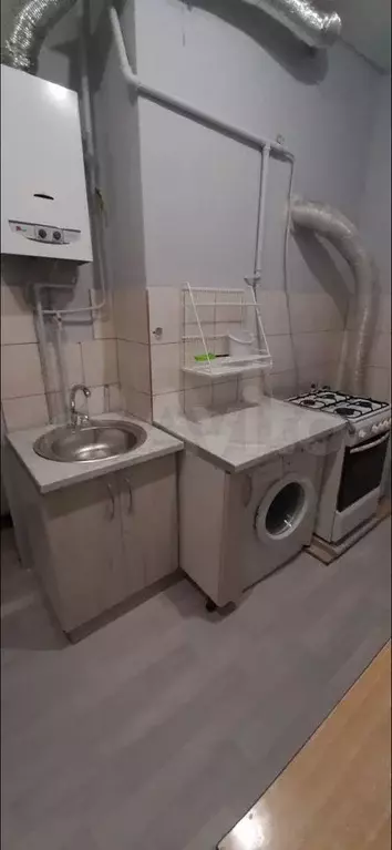 1-к. квартира, 40 м, 1/2 эт. - Фото 1