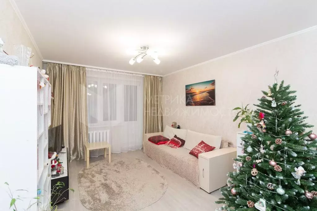 1-к кв. Тюменская область, Тюмень ул. Монтажников, 41 (42.0 м) - Фото 1