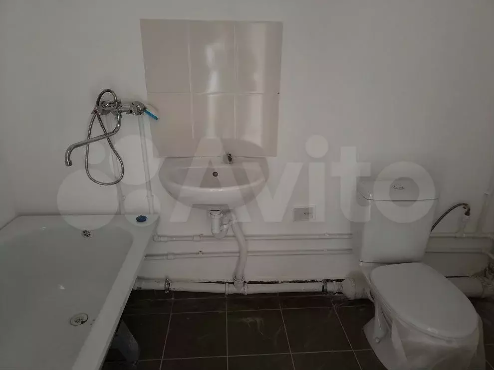 2-к. квартира, 63 м, 3/5 эт. - Фото 0