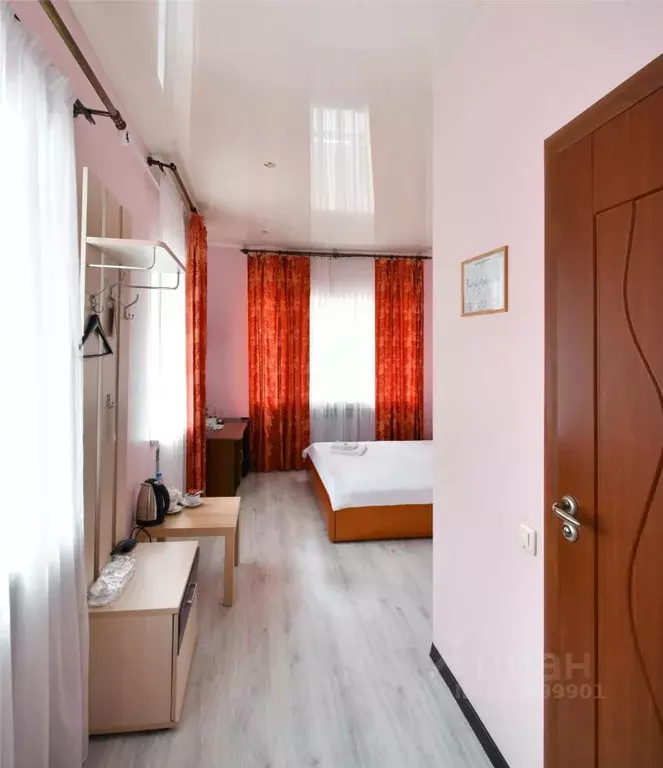 Комната Омская область, Омск ул. 1-я Затонская, 15 (12.0 м) - Фото 1