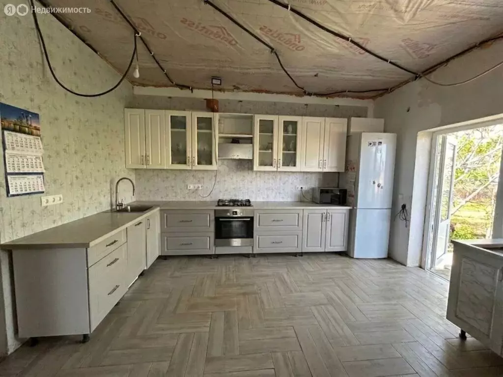Дом в Новороссийск, Огородная улица, 42 (200 м) - Фото 1