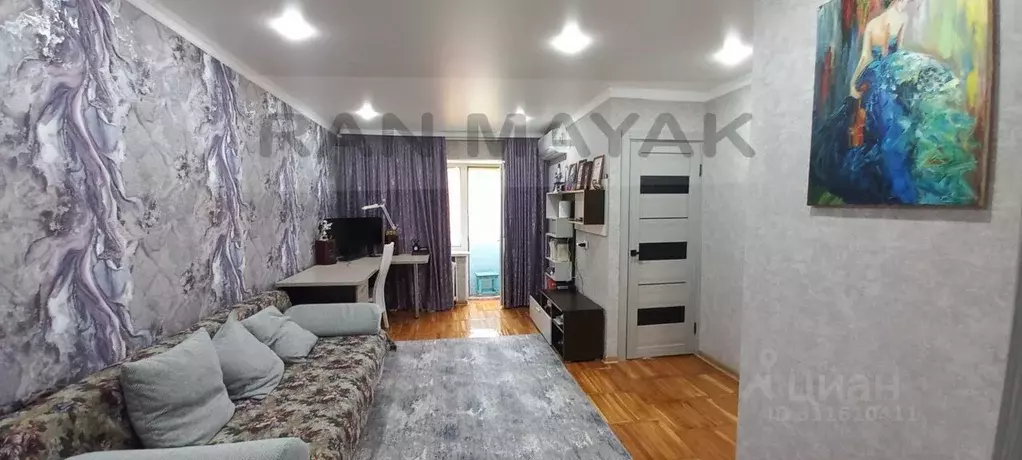 2-к кв. Адыгея, Майкоп ул. Ленина, 92 (43.9 м) - Фото 1