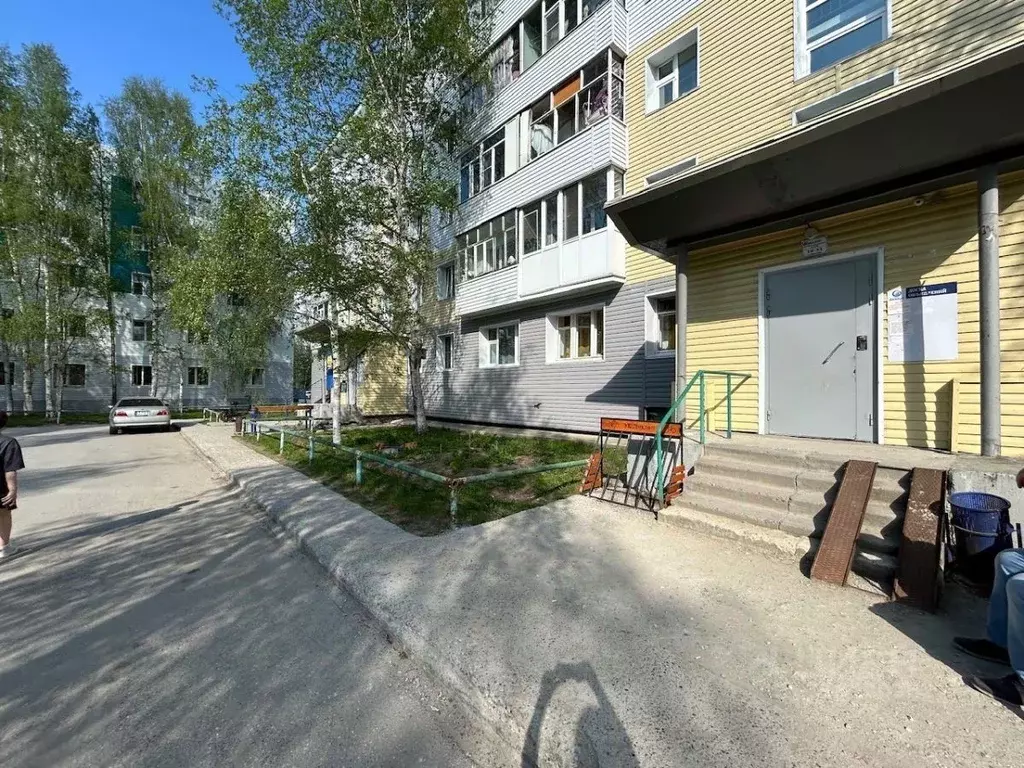 2-к кв. Ханты-Мансийский АО, Нижневартовск Интернациональная ул., 12Б ... - Фото 0