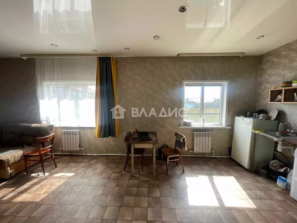 Дом в Бурятия, Улан-Удэ ул. Талалихина, 13 (70 м) - Фото 1