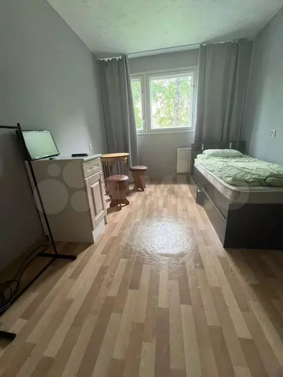 Комната 12 м в 3-к., 1/9 эт. - Фото 0