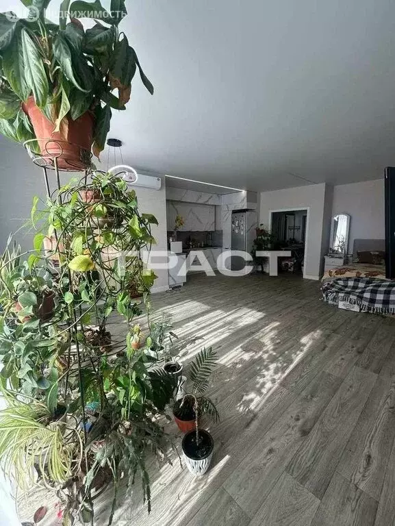 Квартира-студия: Воронеж, улица Остужева, 2/1 (45 м) - Фото 1