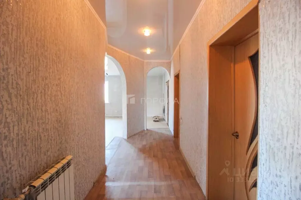 Дом в Алтайский край, Барнаул городской округ, с. Власиха ул. ... - Фото 1