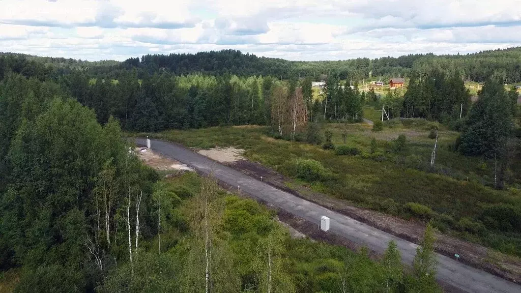 Участок в деревня Мистолово, Центральная улица (10 м) - Фото 0