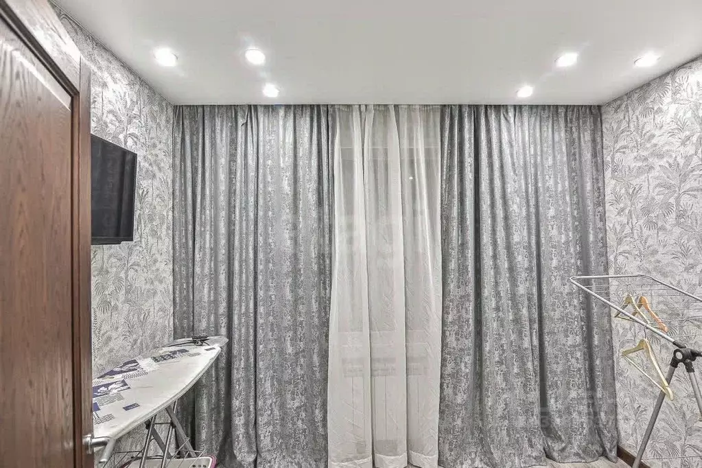 4-к кв. Сахалинская область, Южно-Сахалинск Комсомольская ул., 243А ... - Фото 1