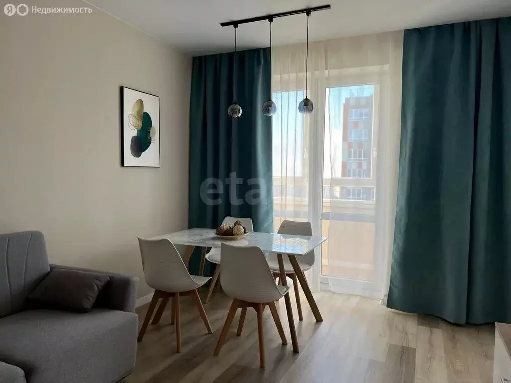 1-комнатная квартира: Калининград, улица Старшины Дадаева, 70 (40.3 м) - Фото 1