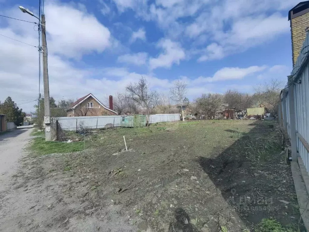 Участок в Ростовская область, Ростов-на-Дону Дружный 8-й пер. (4.0 ... - Фото 0