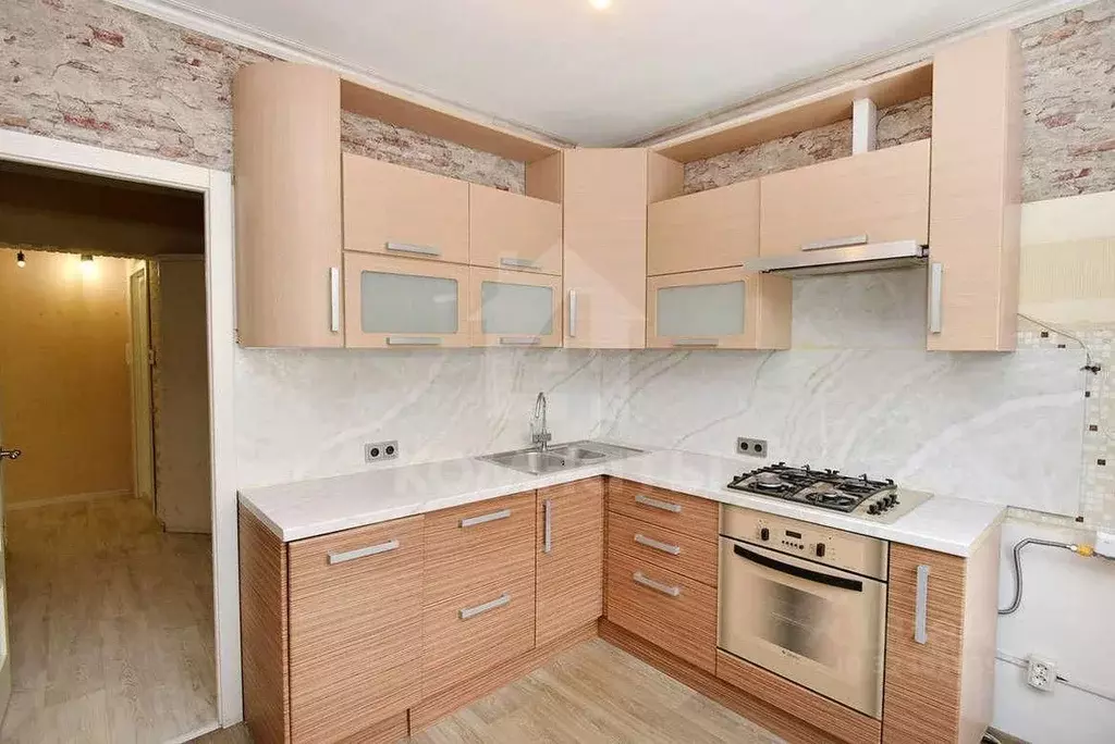 3-к кв. Воронежская область, Воронеж ул. Миронова, 39 (68.0 м) - Фото 1