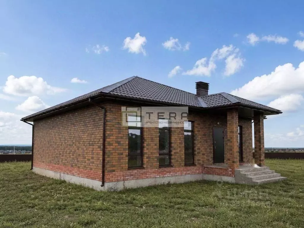 Дом в Башкортостан, Уфимский район, Дмитриевский сельсовет, д. ... - Фото 2