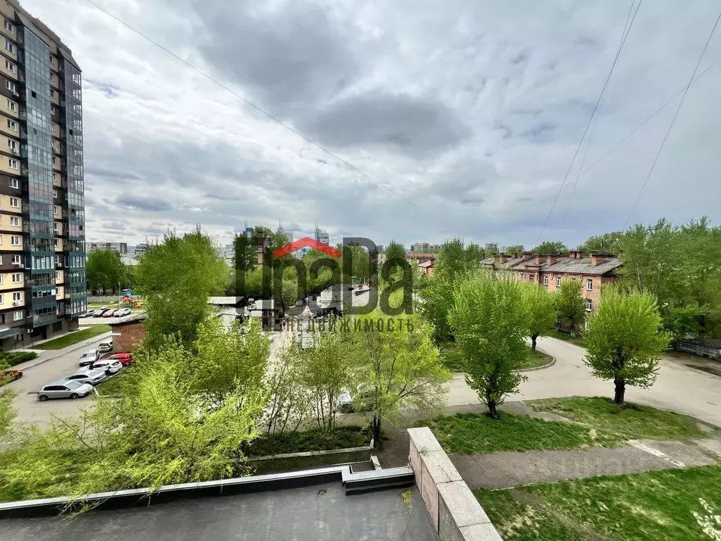 2-к кв. Красноярский край, Красноярск ул. Малиновского, 27 (53.0 м) - Фото 0