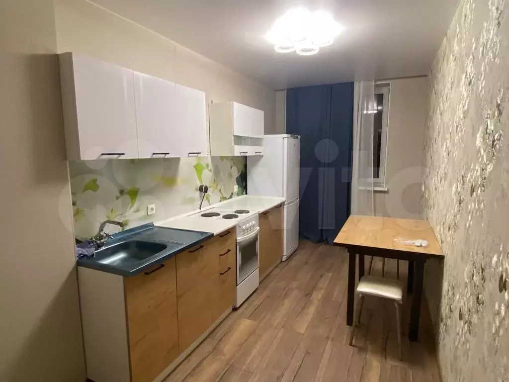 1-к. квартира, 45 м, 4/9 эт. - Фото 1