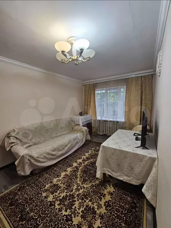 2-к. квартира, 45 м, 1/9 эт. - Фото 1