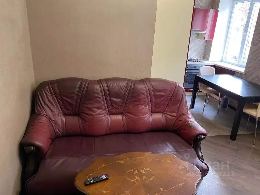 2-к кв. Тульская область, Тула ул. Бундурина, 61 (41.0 м) - Фото 2