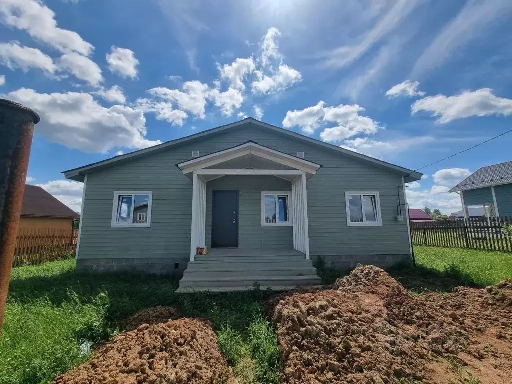 Дом в Владимирская область, Александровский район, д. Лизуново ул. ... - Фото 1