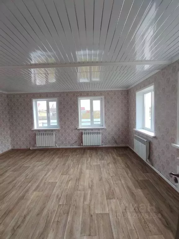 Дом в Ульяновская область, Цильнинский район, Большенагаткинское ... - Фото 1