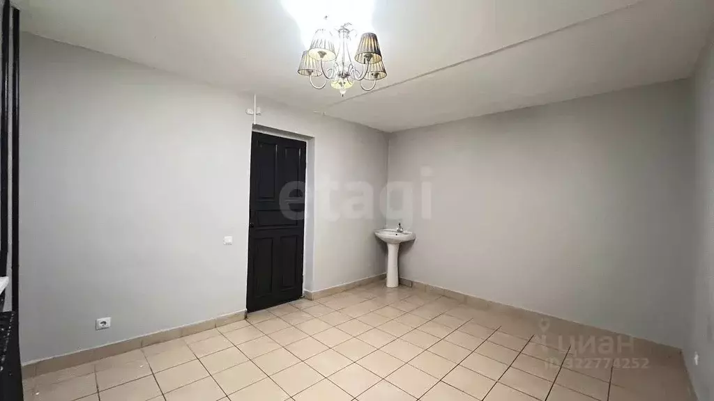 Торговая площадь в Мордовия, Саранск ул. Попова, 66 (51 м) - Фото 0