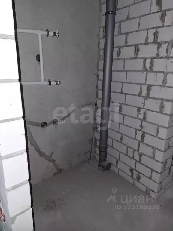 3-к кв. Воронежская область, Воронеж ул. Артамонова, 34Ж (93.0 м) - Фото 1