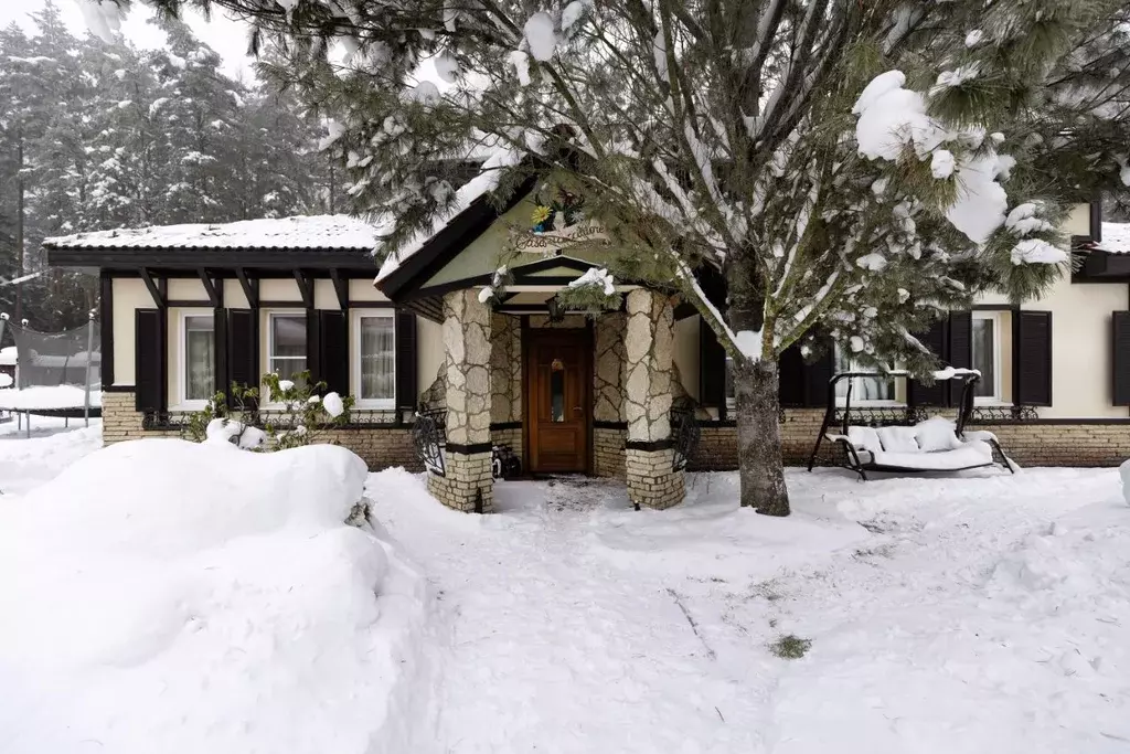 Коттедж в Ленинградская область, Всеволожск ул. 2-е Ждановское озеро, ... - Фото 1