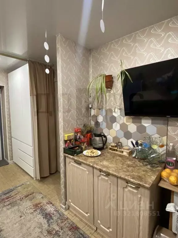 Комната Свердловская область, Екатеринбург ул. Сулимова, 27 (21.7 м) - Фото 2