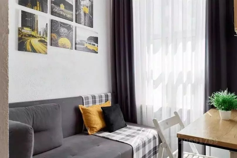 1-к кв. Татарстан, Казань ул. Гаяза Исхаки, 15 (14.0 м) - Фото 1