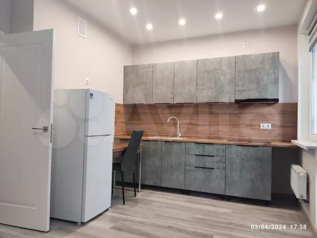 Квартира-студия, 31 м, 2/10 эт. - Фото 0