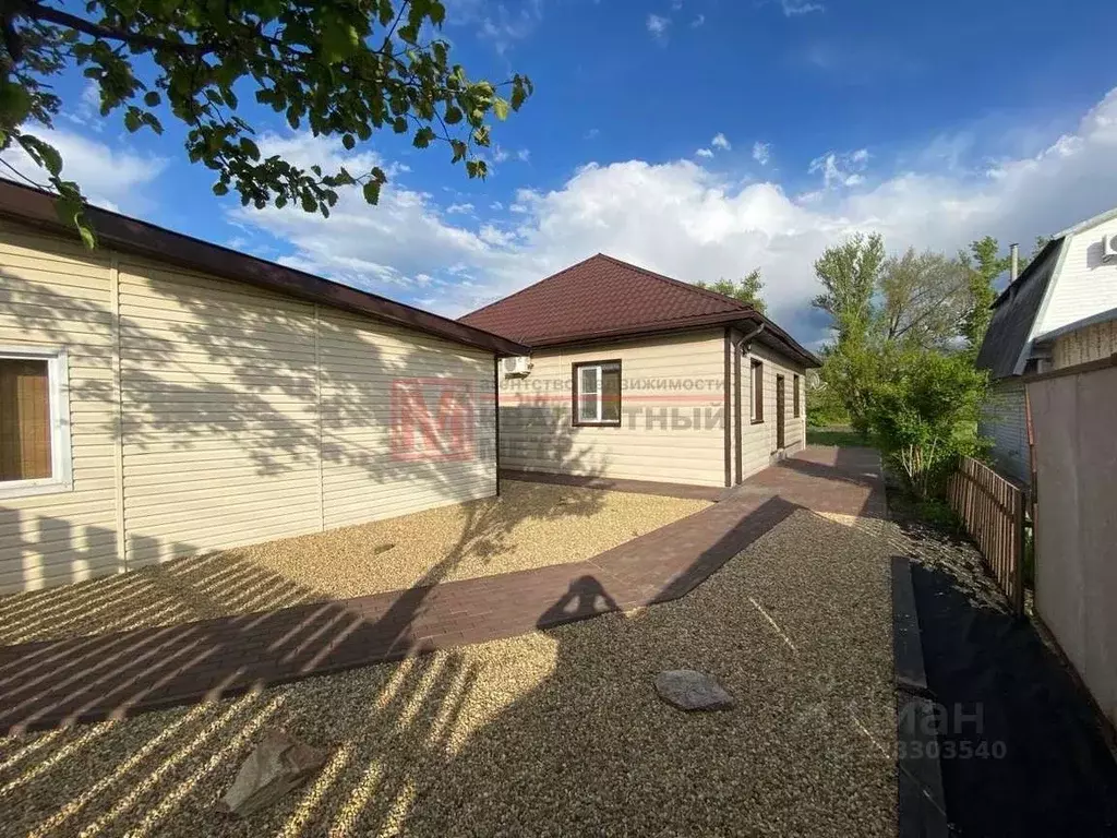 Коттедж в Белгородская область, Старооскольский городской округ, с. ... - Фото 1