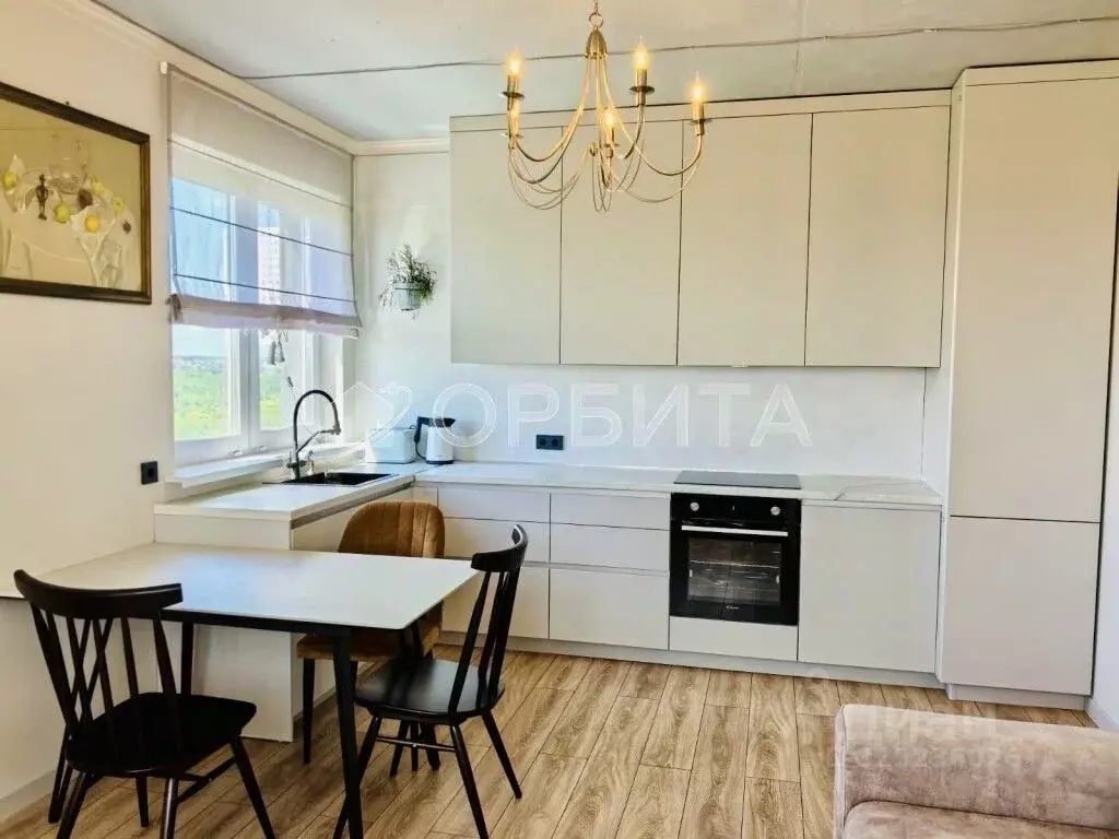 2-к кв. Тюменская область, Тюмень ул. Виктора Тимофеева, 10 (53.1 м) - Фото 1