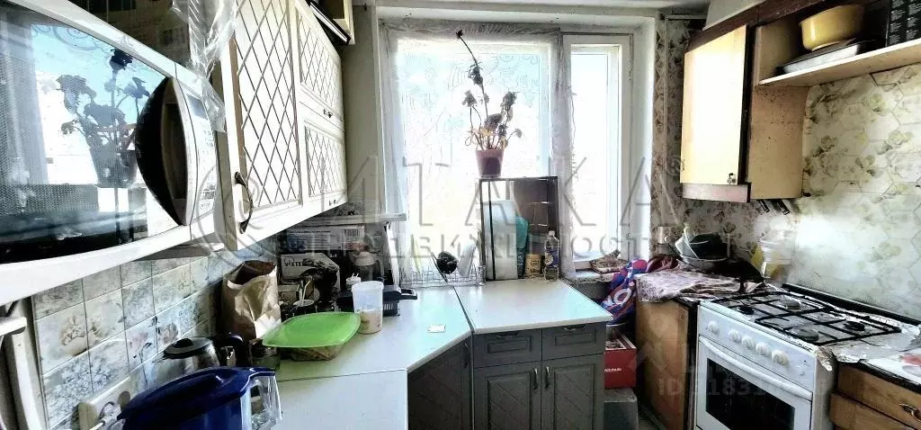Комната Санкт-Петербург ул. Симонова, 9К3 (14.5 м) - Фото 0