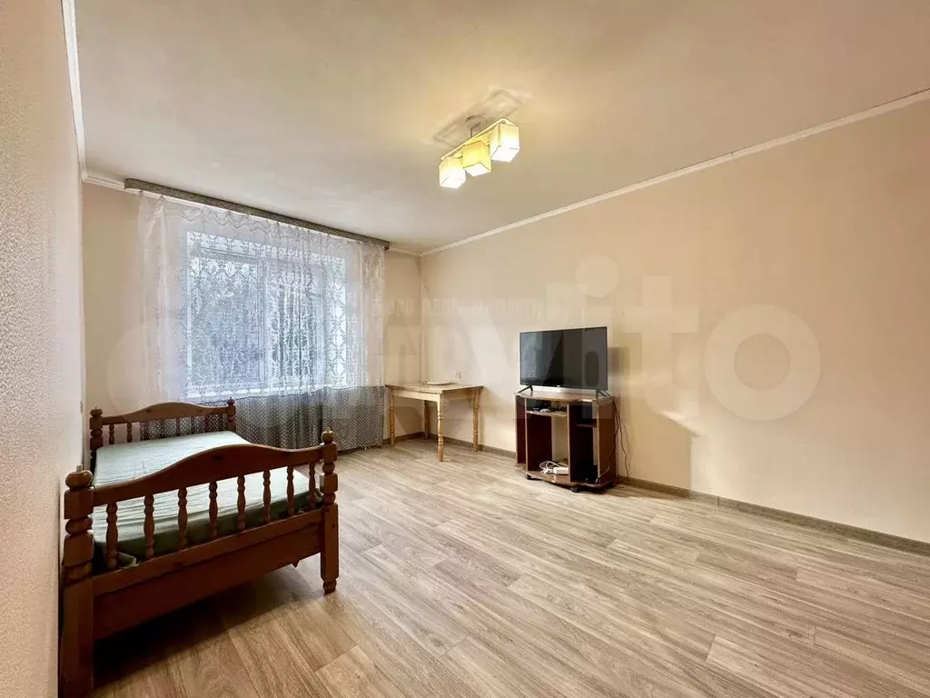1-к. квартира, 32,6 м, 4/5 эт. - Фото 0
